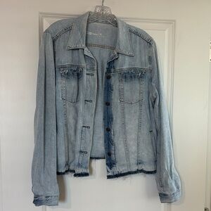 Women's Light Wash Denim Jacket